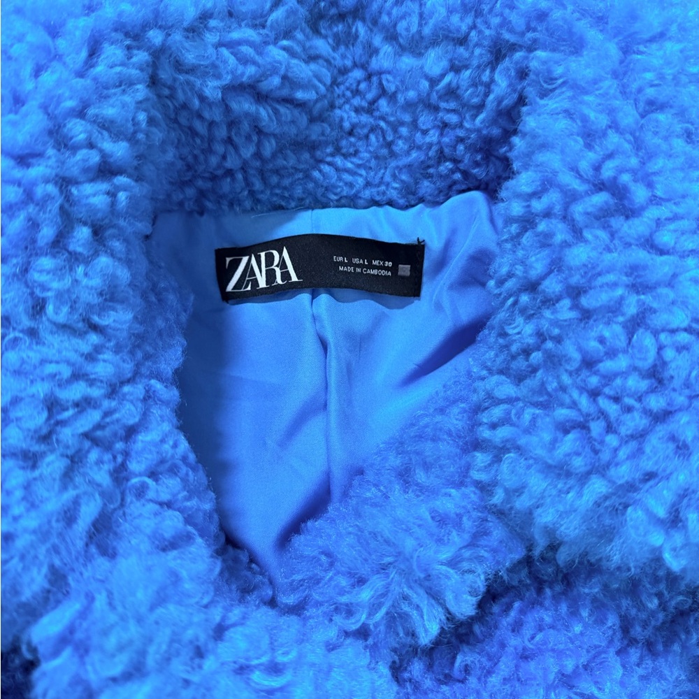 ZARA TEDDY SHEARTLING FAUX FUR BLUE DESIGNER RUNWAY STYLE MOTO JACKET COAT - Picture 3 of 3
